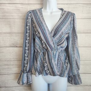 6/$30 SALE Blue Rain Small Blue Multicolor V-neck Nwot Blouse